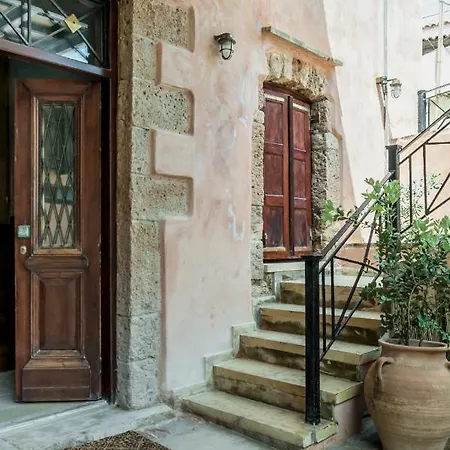 Microcosmos Halepas Tatil Evi