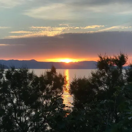 Microcosmos Halepas Tatil Evi