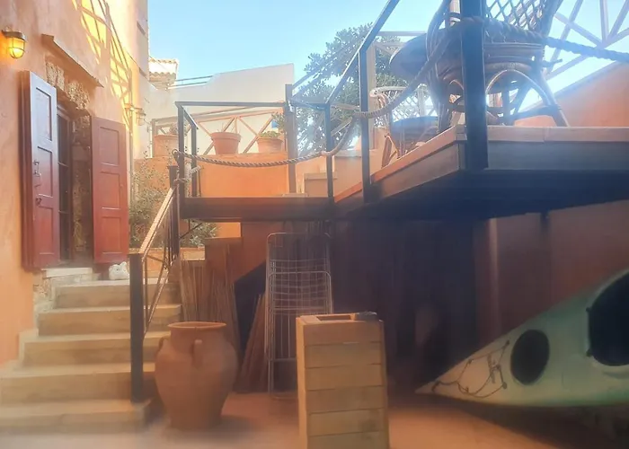 펜션 Microcosmos Halepas