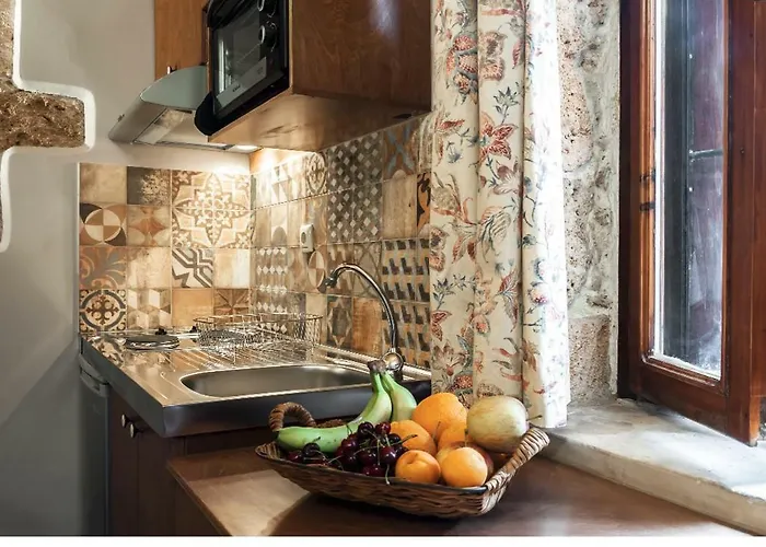 Dom wakacyjny Microcosmos Halepas Chania (Crete)