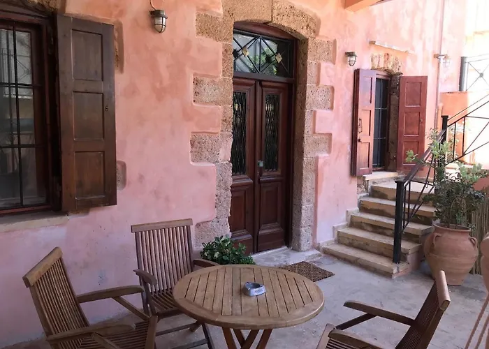 Microcosmos Halepas Dom wakacyjny